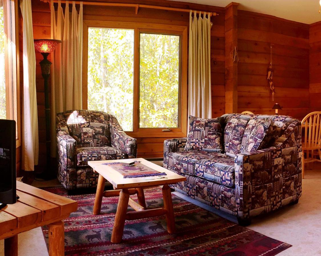Mica Mountain Lodge & Log Cabins Тет-Жон-Каш Экстерьер фото