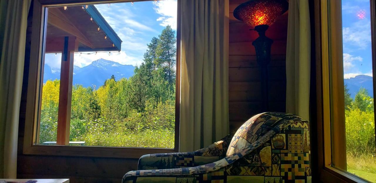 Mica Mountain Lodge & Log Cabins Тет-Жон-Каш Экстерьер фото