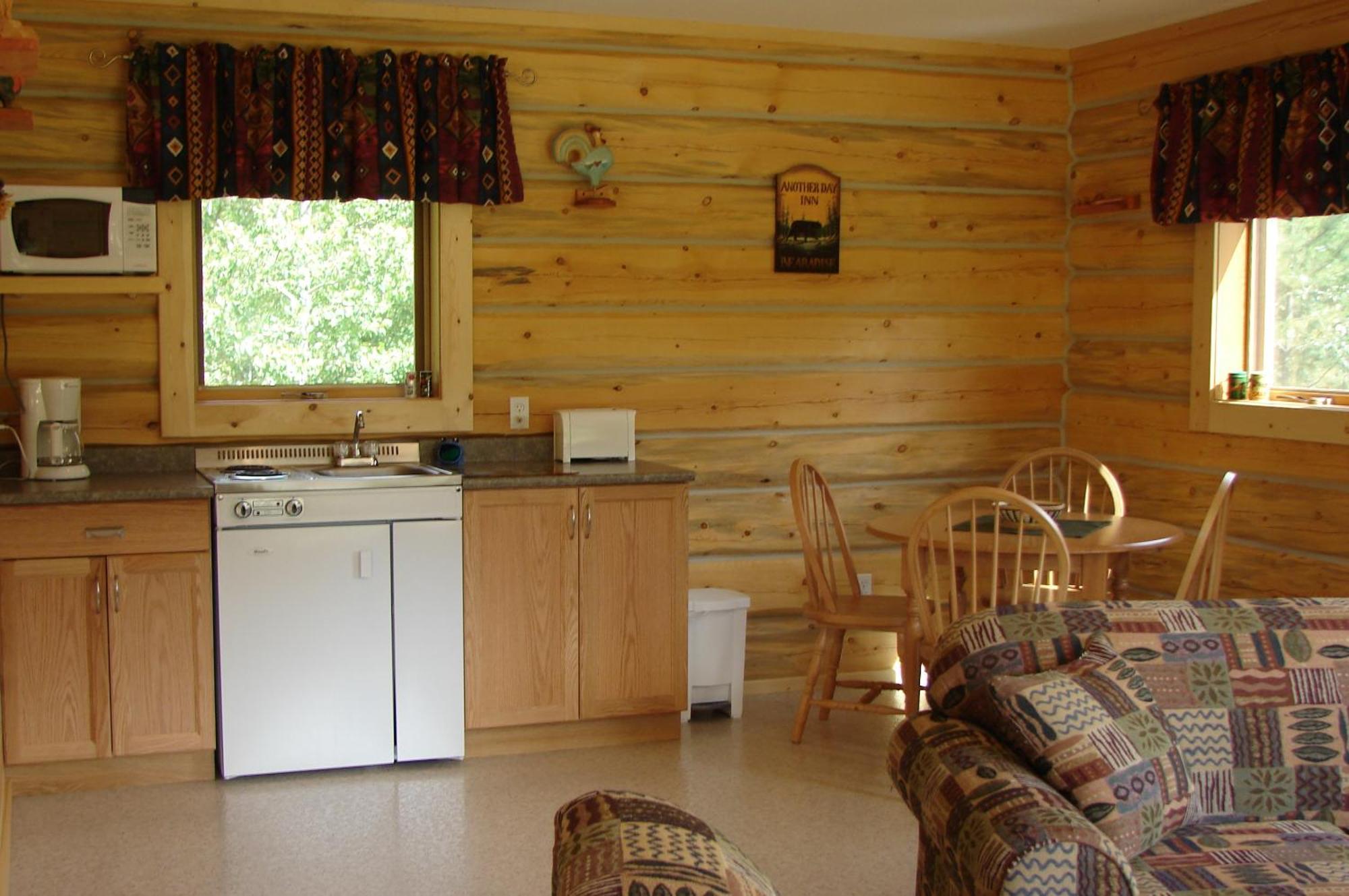 Mica Mountain Lodge & Log Cabins Тет-Жон-Каш Экстерьер фото